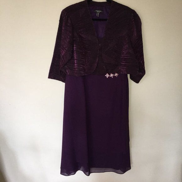 Will you be attending a fall wedding this year ? - Picture 3 of 11